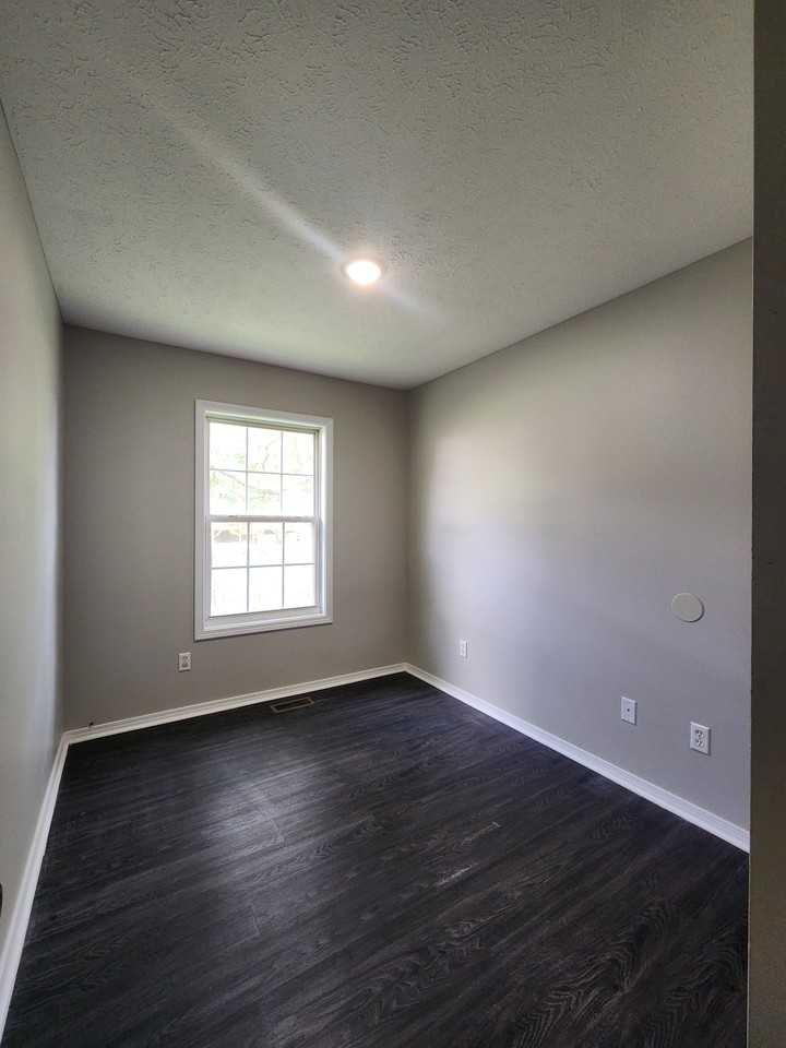 1325 Virginia - Photo 3 of 21