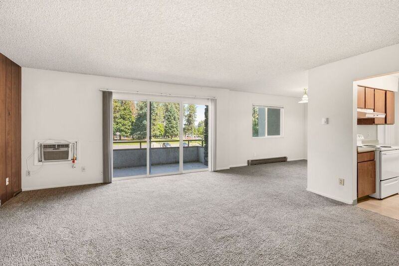 3102 E 27th Ave #202 - Photo 6 of 31