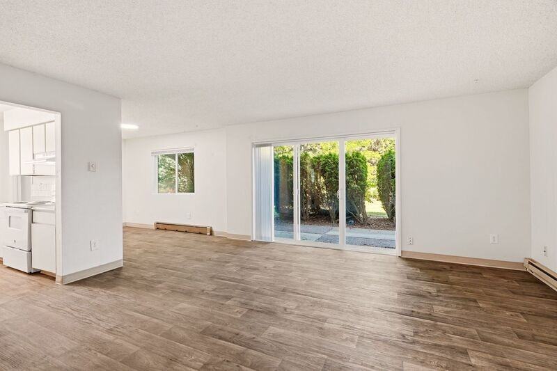 3102 E 27th Ave #101 - Photo 7 of 30