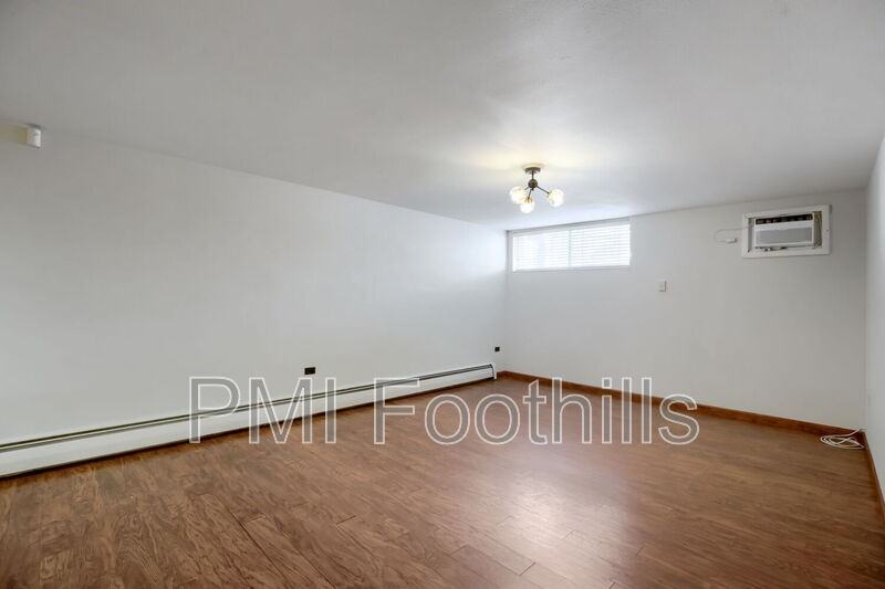 701 N Pearl St #101 - Photo 2 of 11