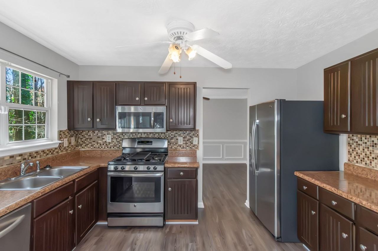 3309 Touchwood Ct Sw - Photo 6 of 46