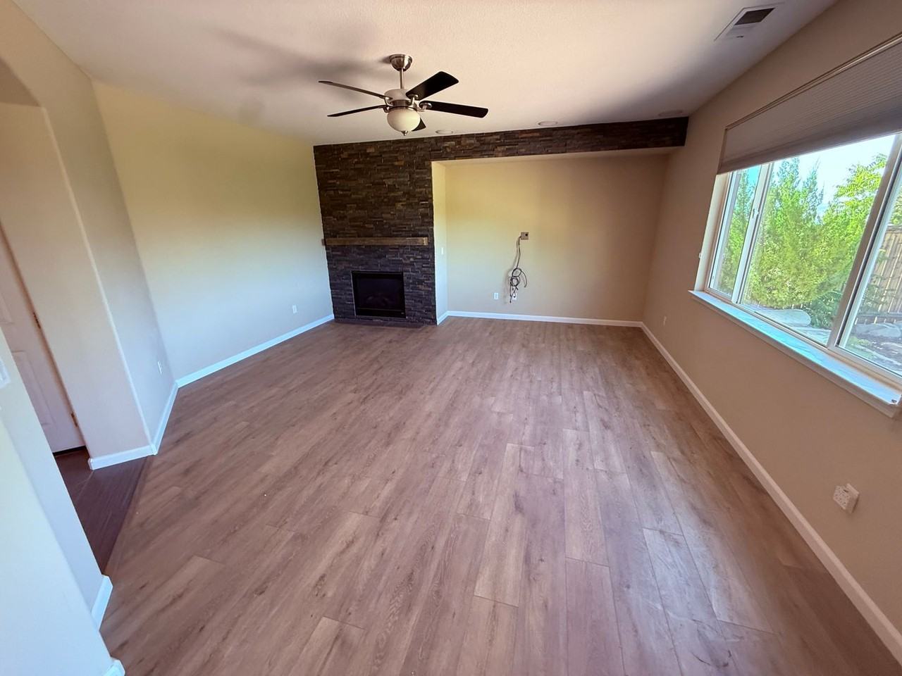 7750 Peavine Shadow Ct - Photo 4 of 15