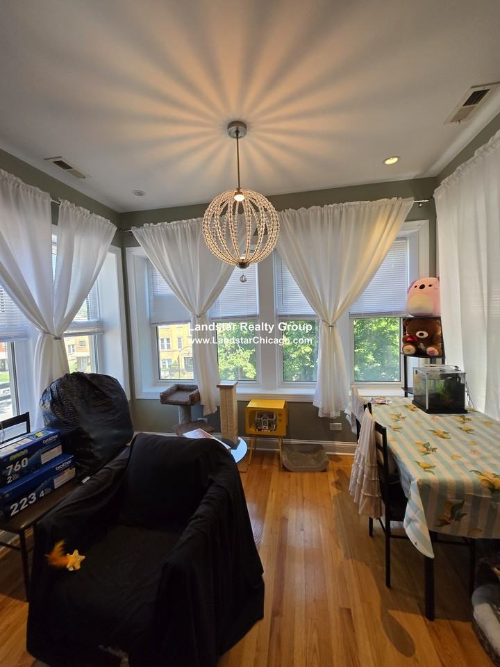 3723 W Wilson Ave #2 - Photo 3 of 24