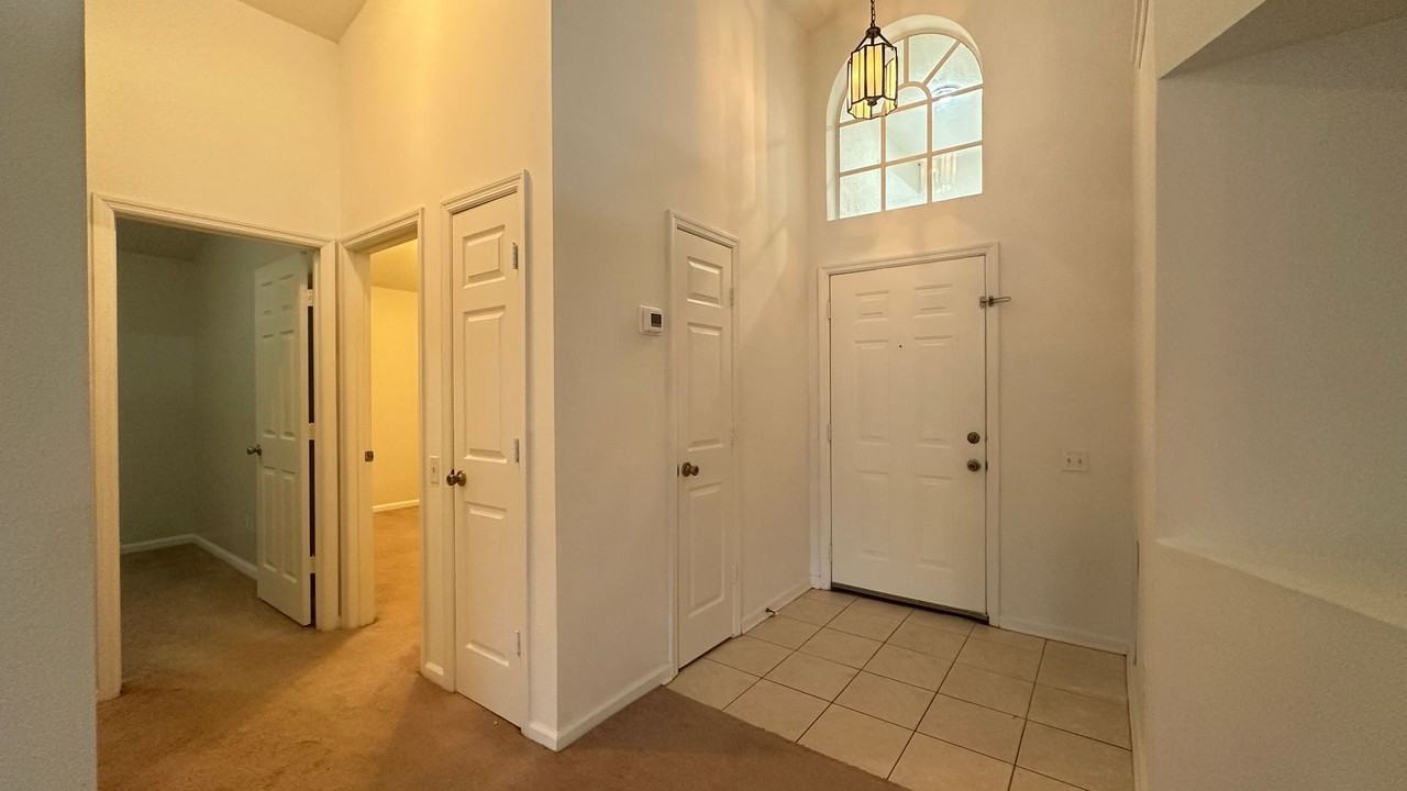 1709 Pine Bay Dr - Photo 7 of 35