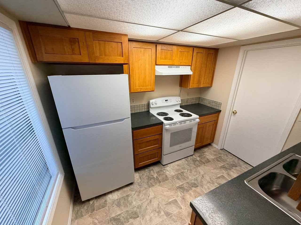 6333 Fairway Ave Se - Photo 4 of 16