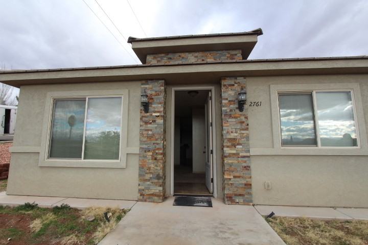 2761 E 175 N - Photo 5 of 17