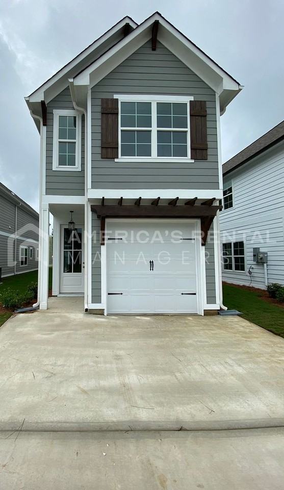 223 Creek Run Way