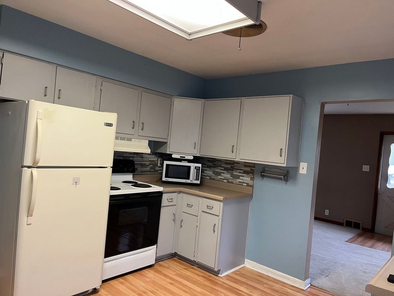 703 N 21st St - Photo 2 of 9