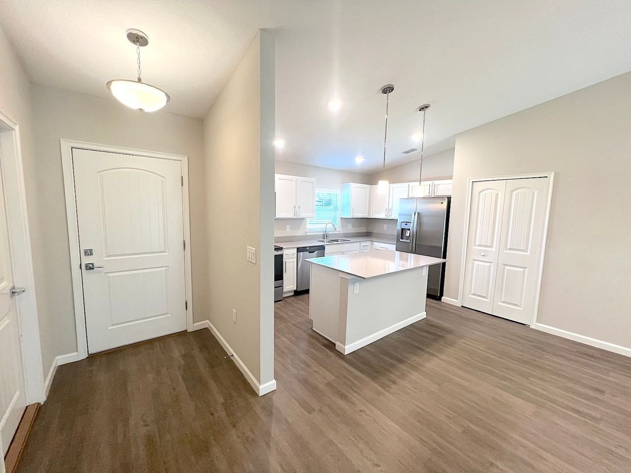 32 Postman Ln - Photo 6 of 37