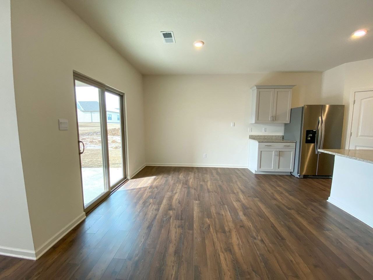 135 Driftwood Loop - Photo 7 of 22