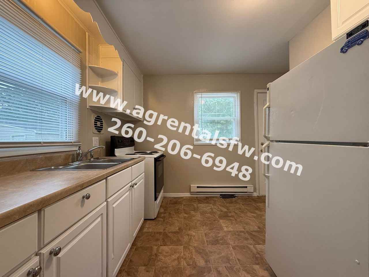 4416 Spatz Ave - Photo 4 of 13
