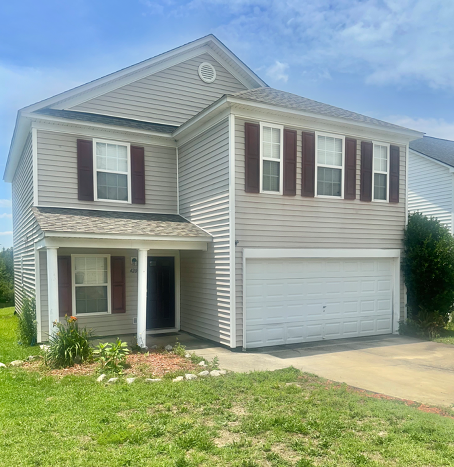 420 Cape Jasmine Way - Photo 2 of 4