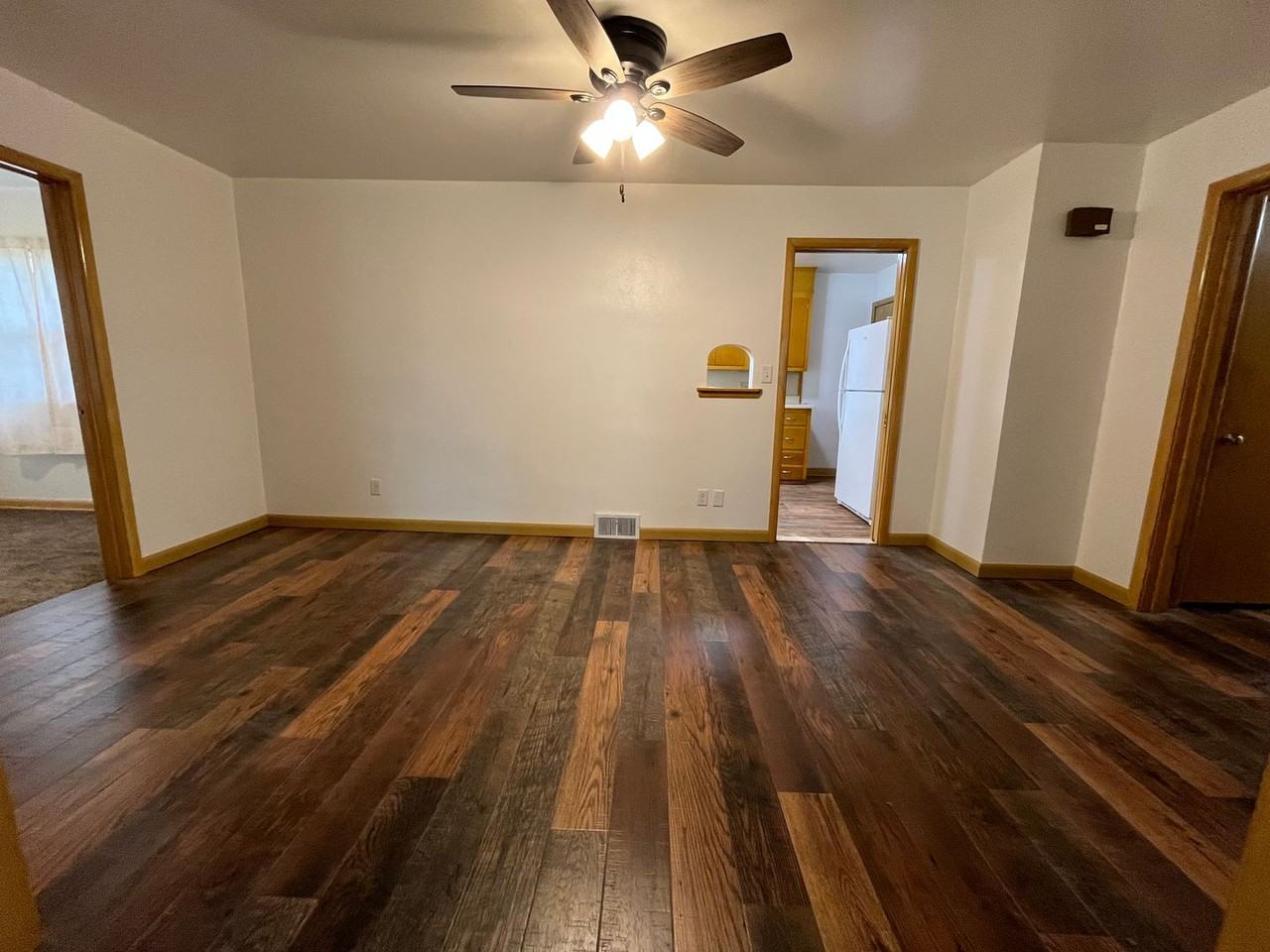 107 S Duluth Ave #1 - Photo 5 of 22