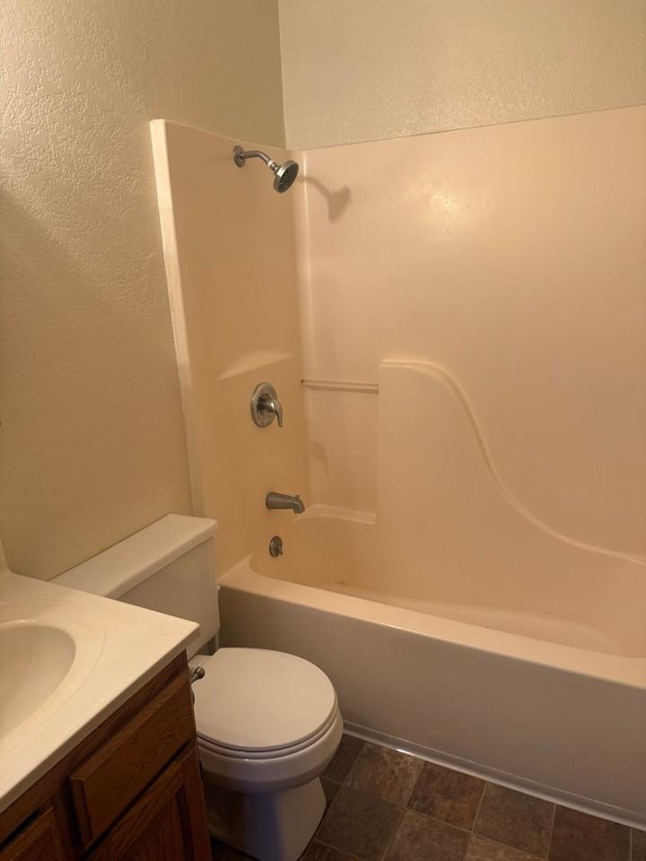 1840/1850 E. Laverne - Photo 6 of 6