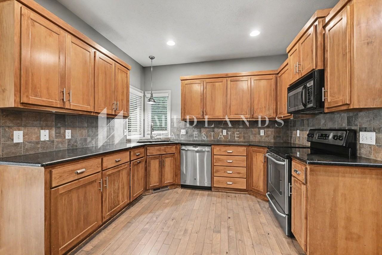 10307 Florence Cir - Photo 5 of 17