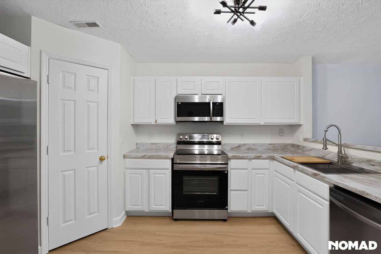 3093 Harpeth Springs Dr - Photo 3 of 15