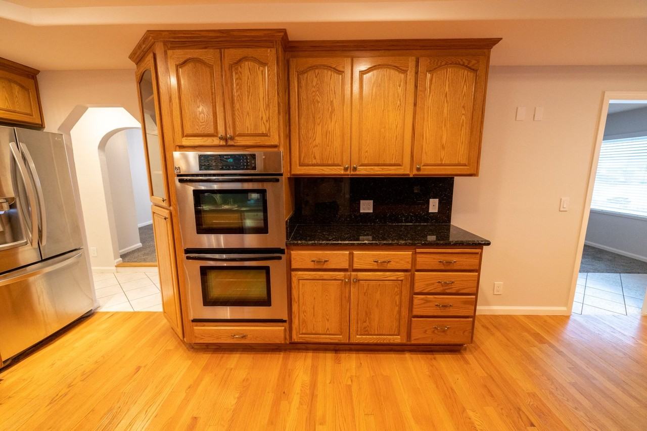 609 Poinsettia Ave - Photo 6 of 37