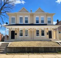 featured image of 905 S 14th St