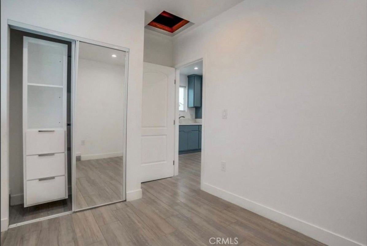15219 Ibex Ave - Photo 4 of 12