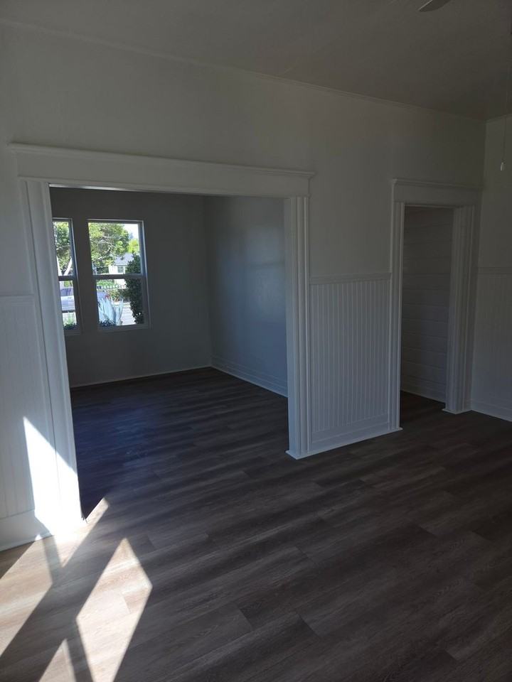 131 S Mason St - Photo 6 of 11