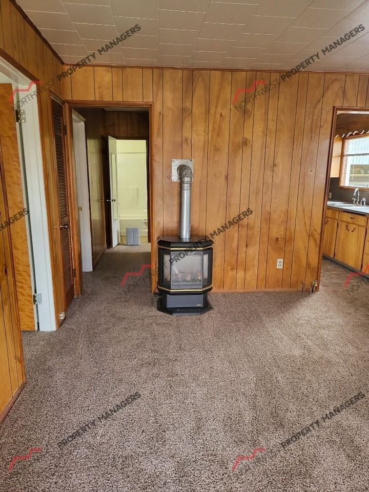 629 Nw Hawthorne Pl - Photo 4 of 17