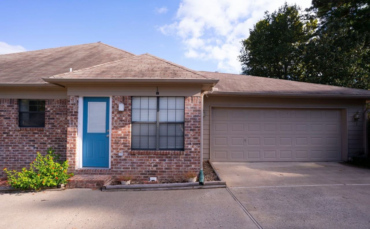 122 Hibiscus Dr - Photo 5 of 21