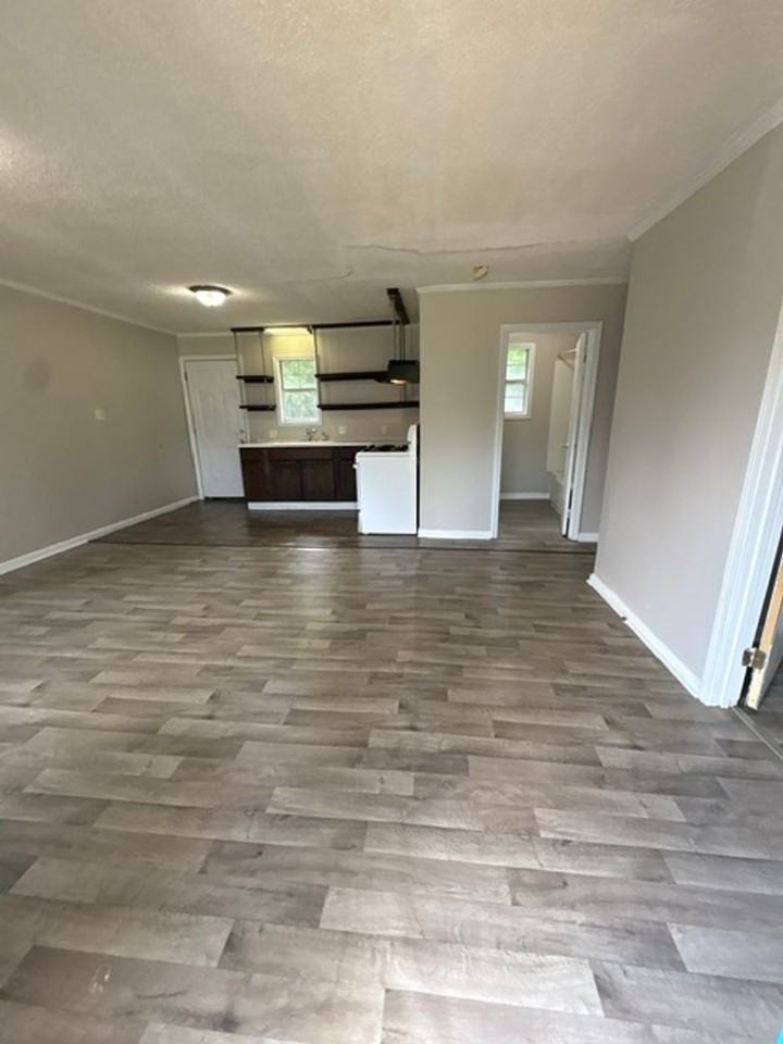 4751 Coleman Cir - Photo 6 of 19