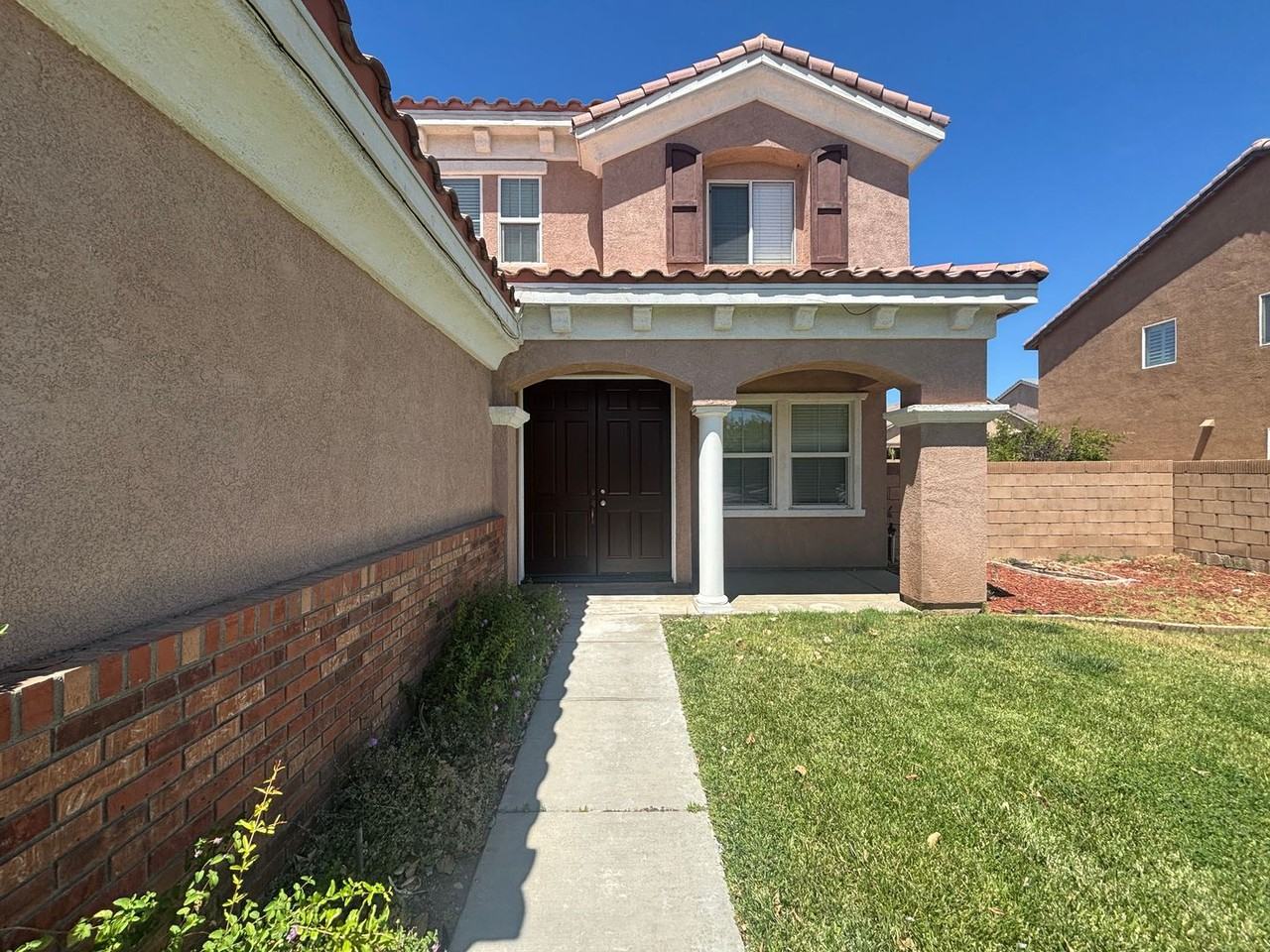 44321 Sunmist Ct - Photo 2 of 34