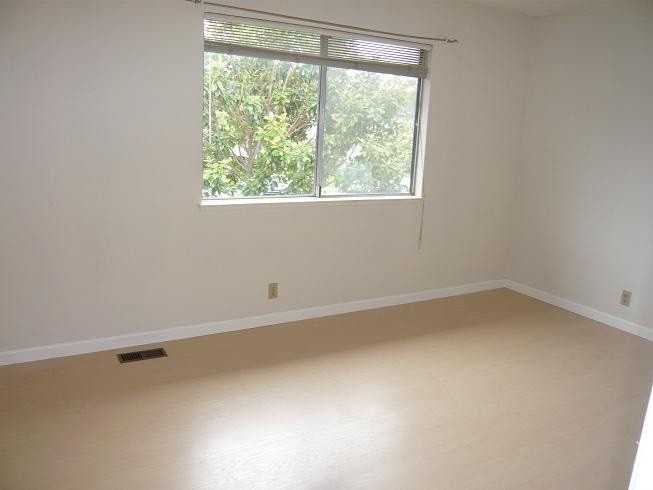 34740 Skylark Dr #2 - Photo 7 of 12