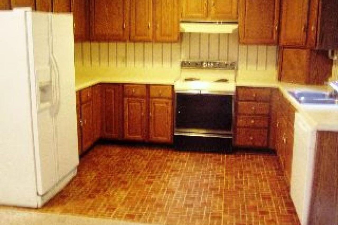 215 Jefferson Woods Dr - Photo 3 of 5