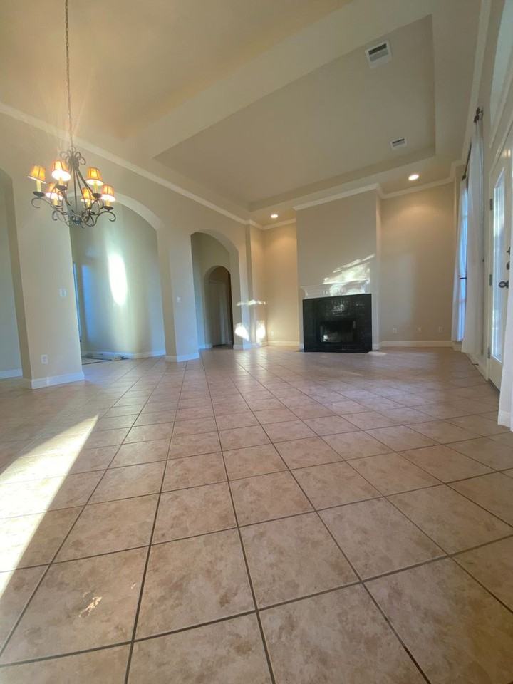 1813 Val Verde - Photo 2 of 22