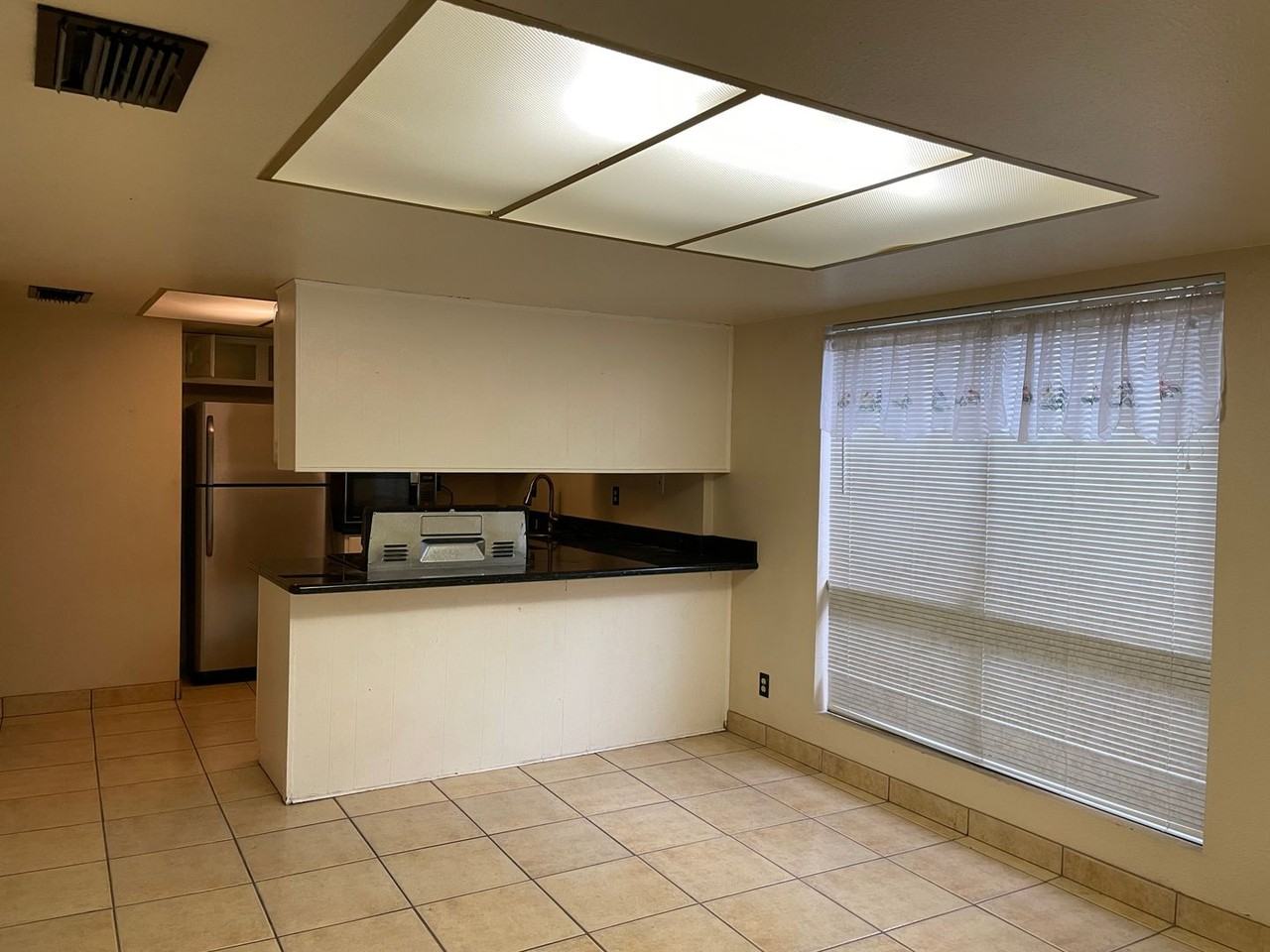 1051 S Dobson Rd #194 - Photo 5 of 11