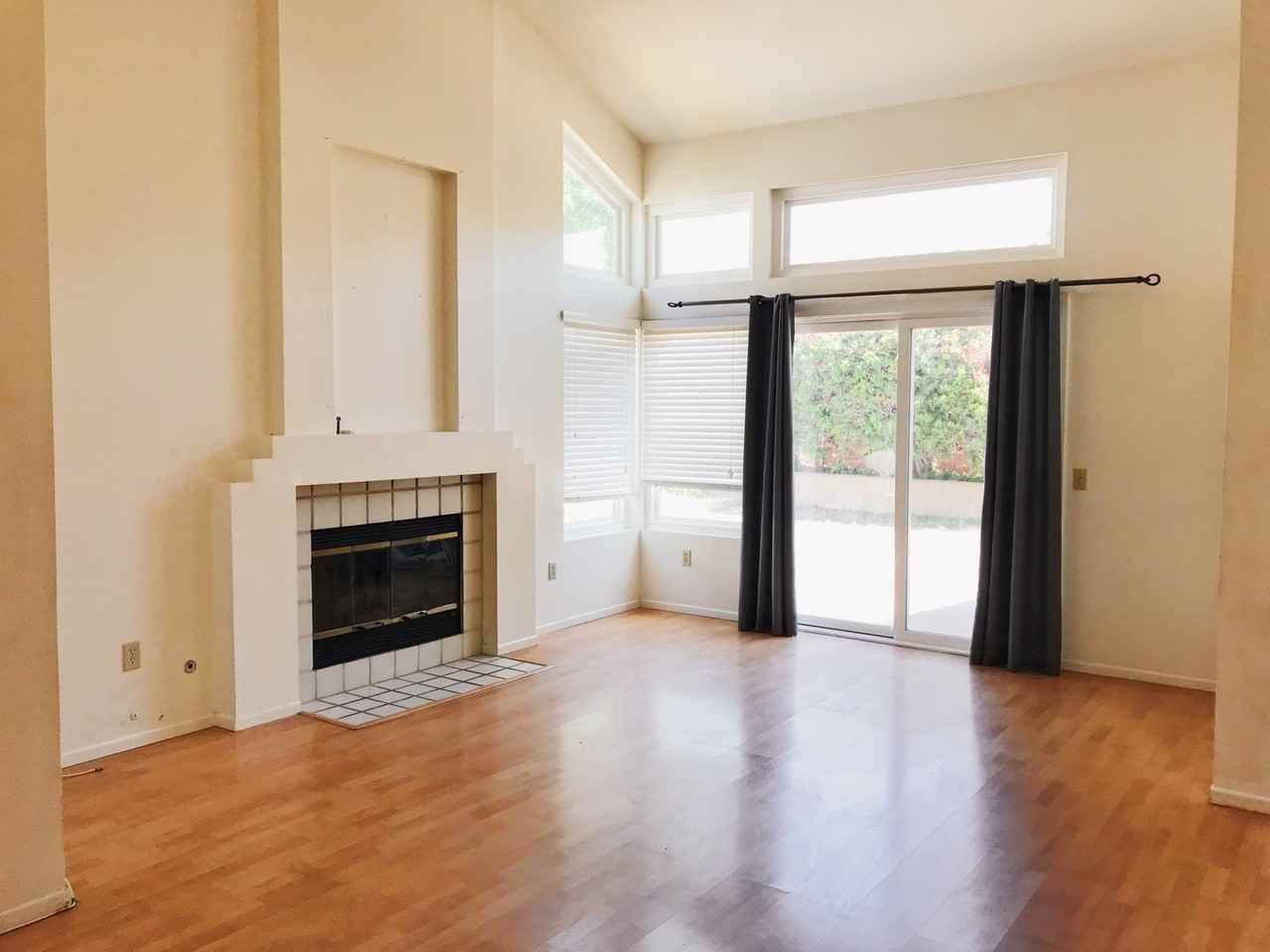 8755 Rideabout Ln - Photo 4 of 13