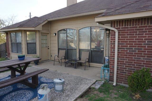 702 Long Hill Ct - Photo 6 of 26