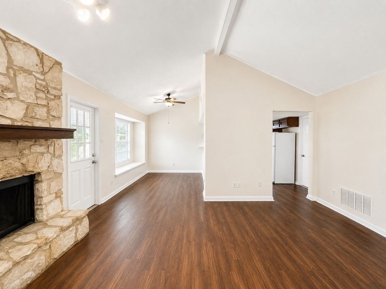 5250 Galacino St - Photo 4 of 14