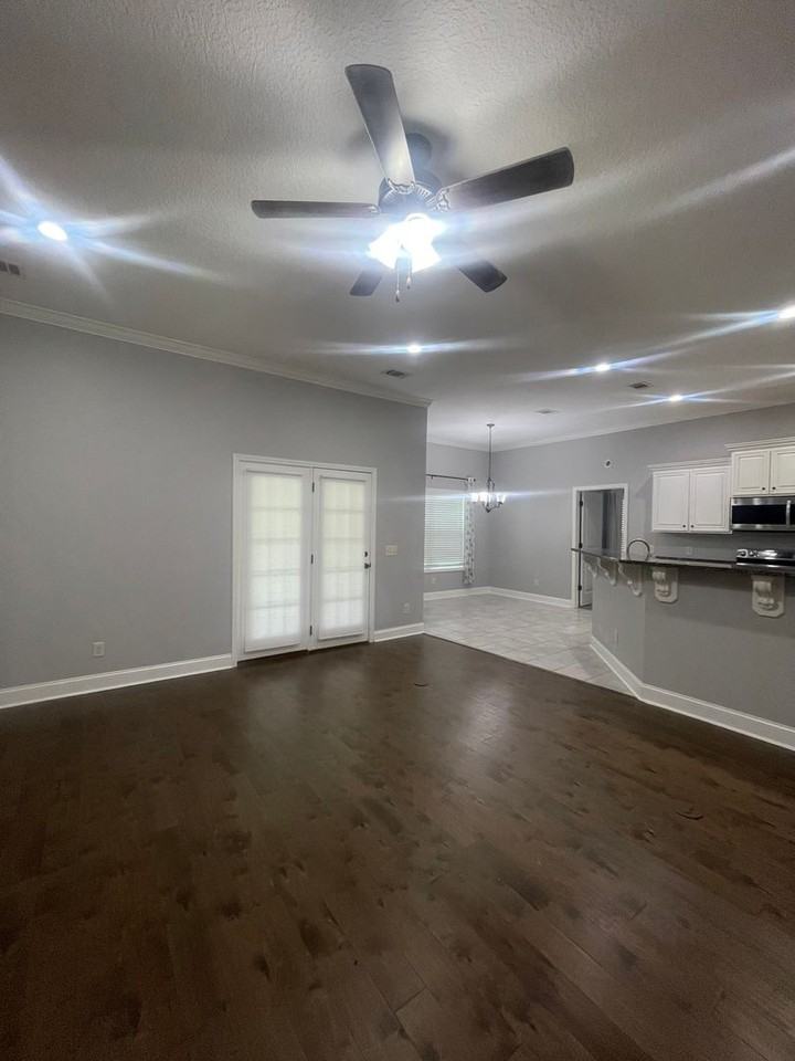 24 Port Richey Way - Photo 3 of 14