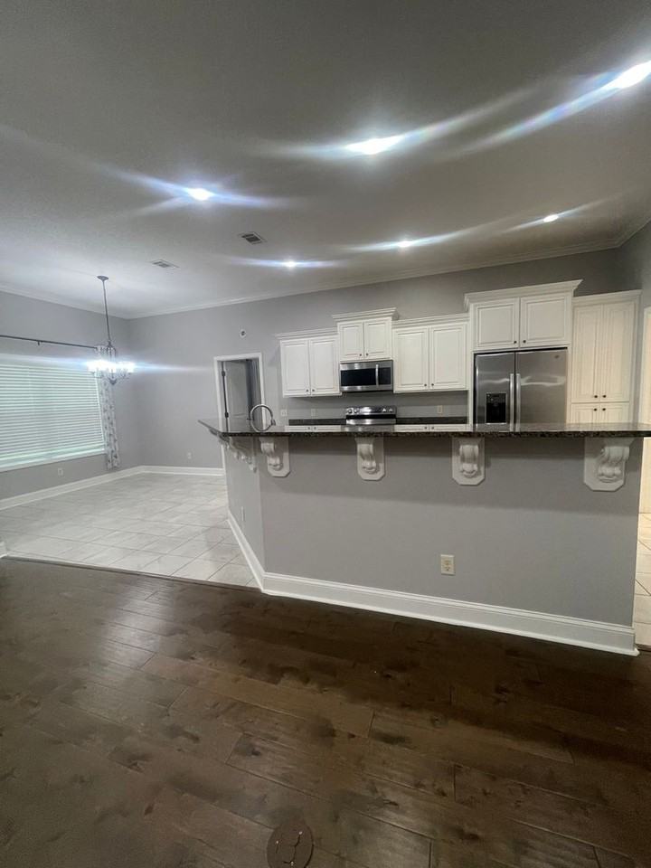 24 Port Richey Way - Photo 4 of 14