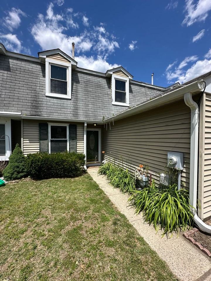 41 River Bank Dr - Photo 3 of 42