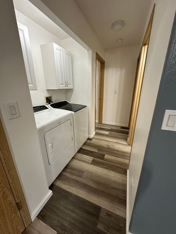 841 Shellinger St - Photo 6 of 13