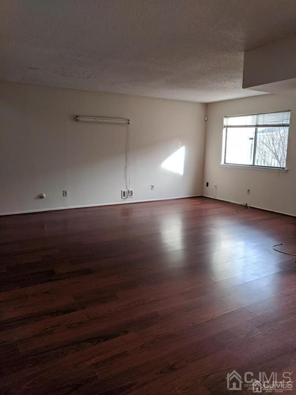 5903 Hana Rd - Photo 3 of 12