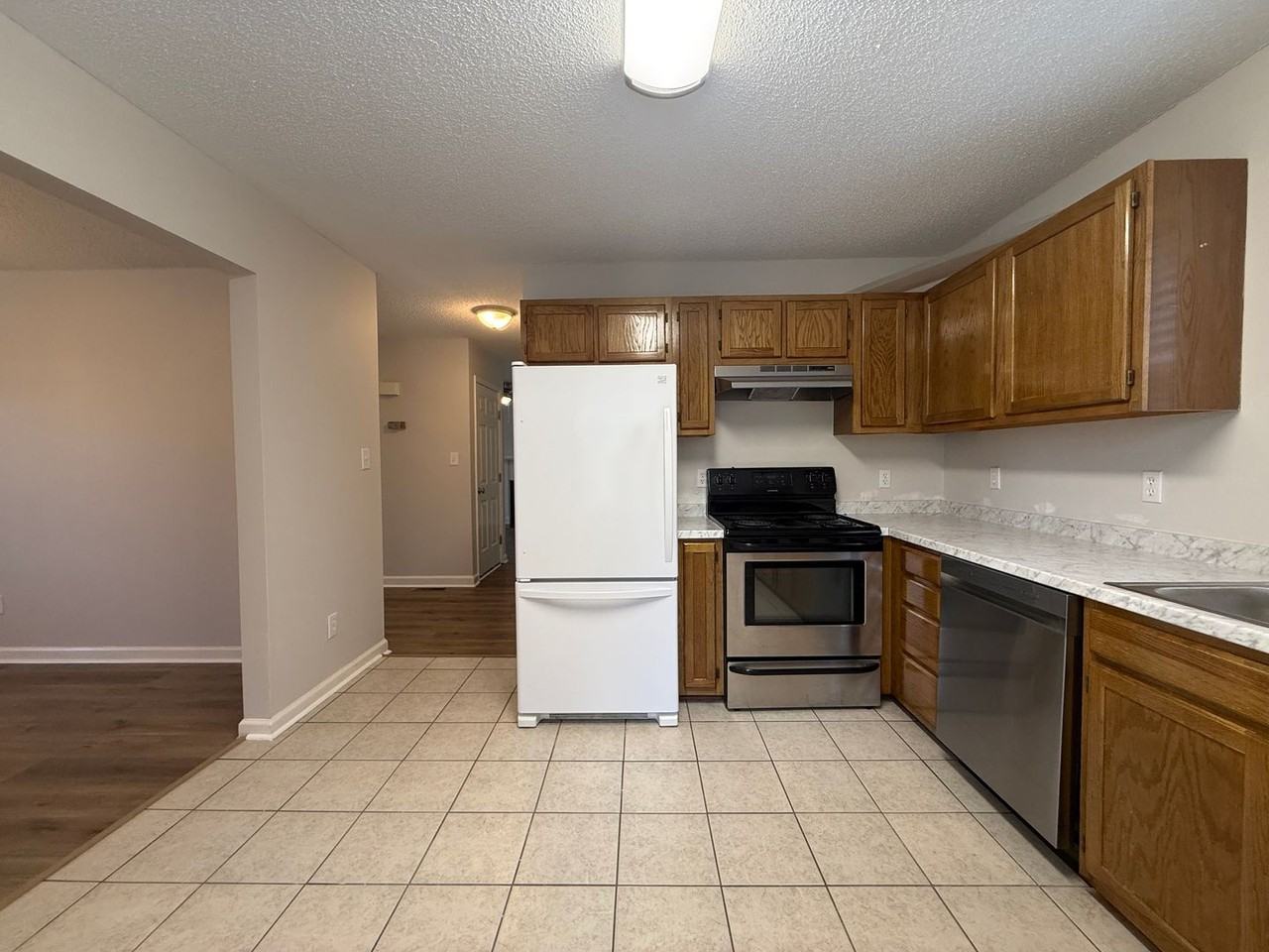 5337 Moss Creek Ln - Photo 2 of 19