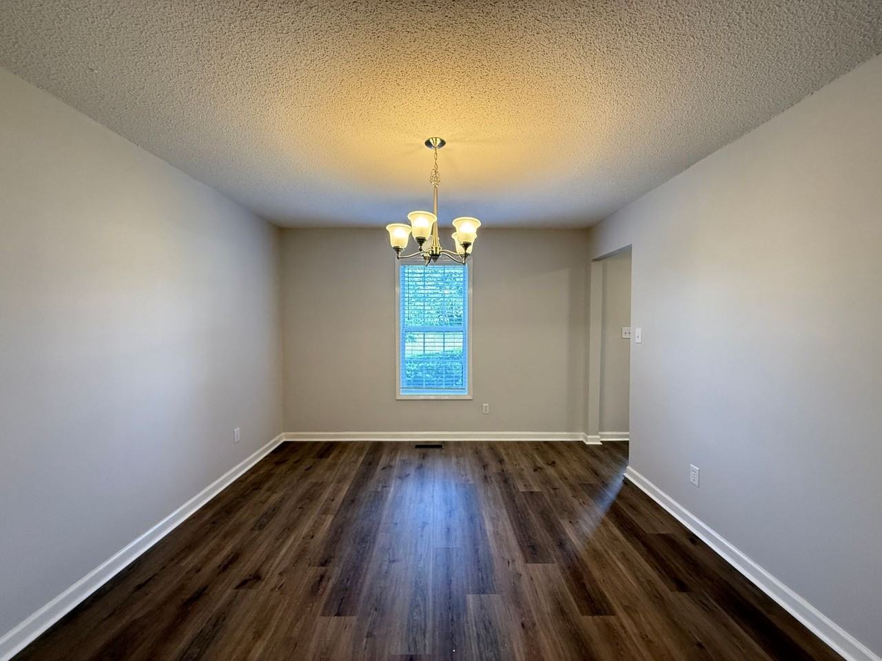 5337 Moss Creek Ln - Photo 4 of 19