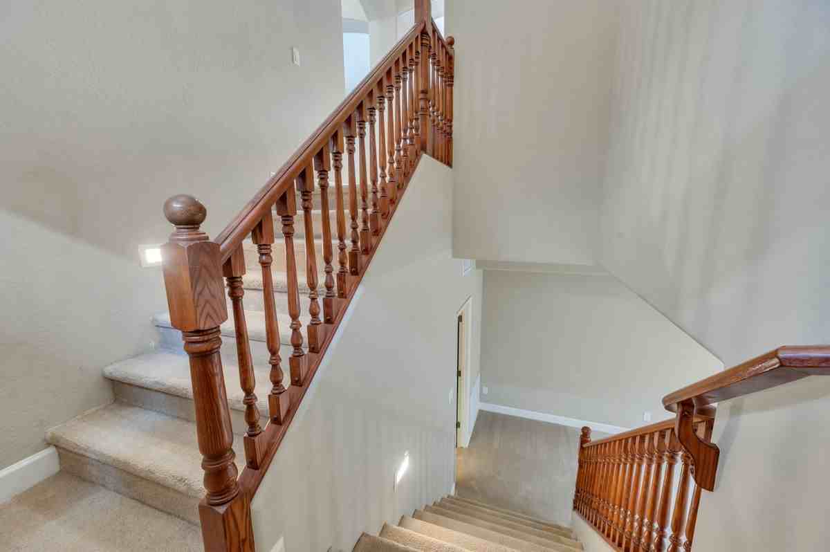 32005 N 16th Ave - Photo 4 of 36