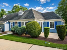featured image of 227 Manchester Ln