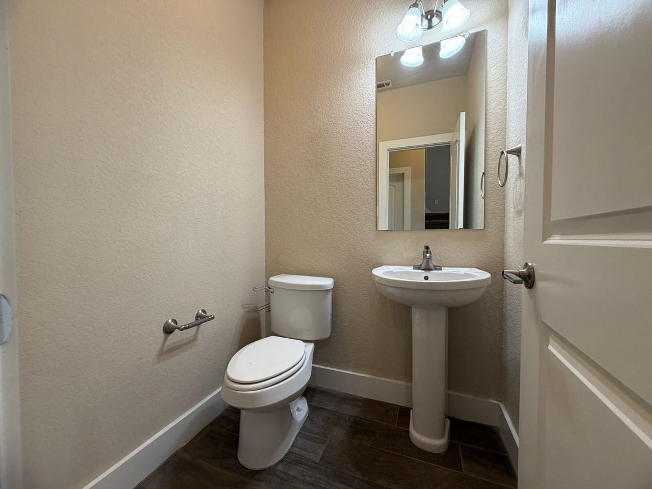 724 Gristmill Dr #19A - Photo 6 of 17