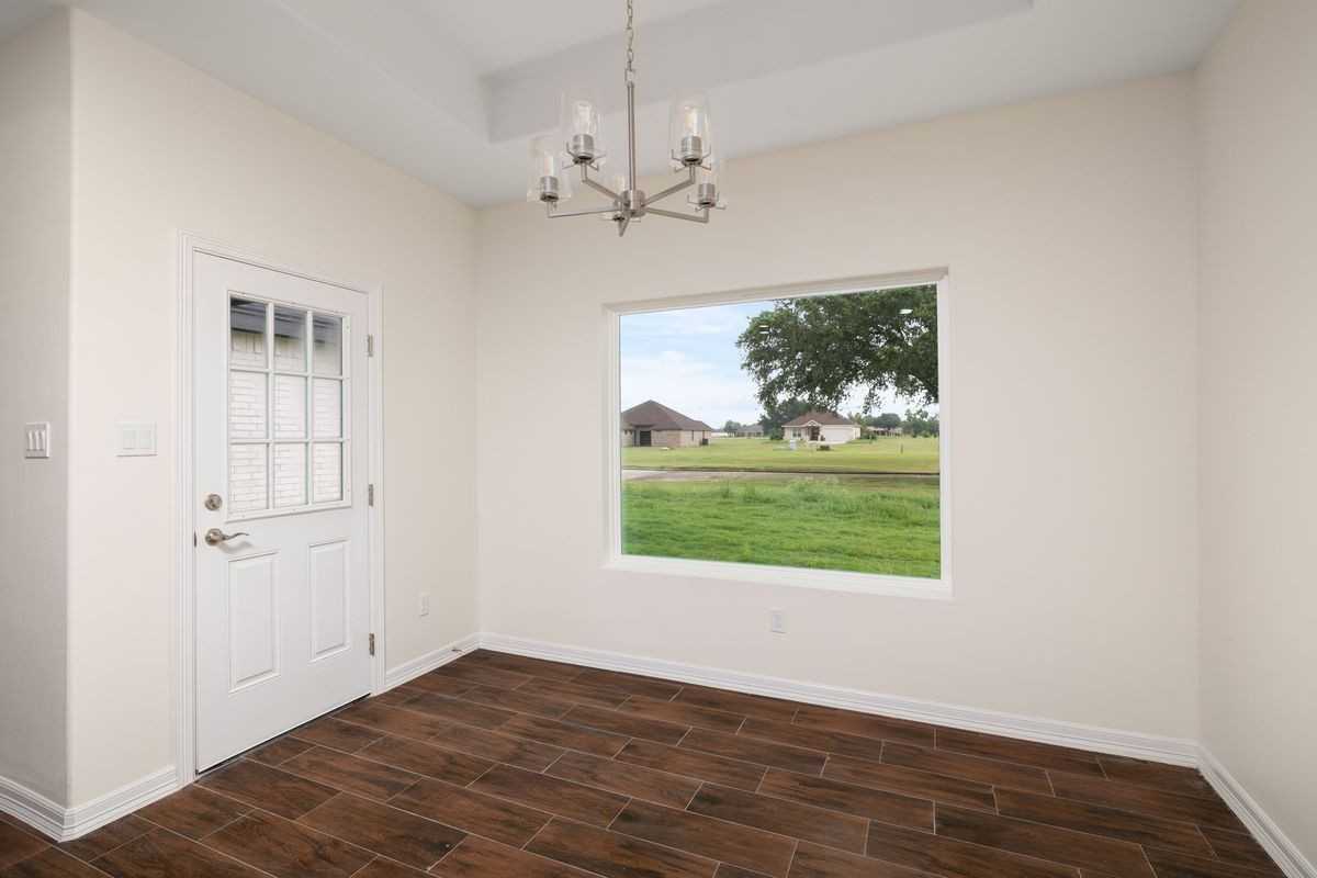 3125 Fairway Dr - Photo 4 of 13