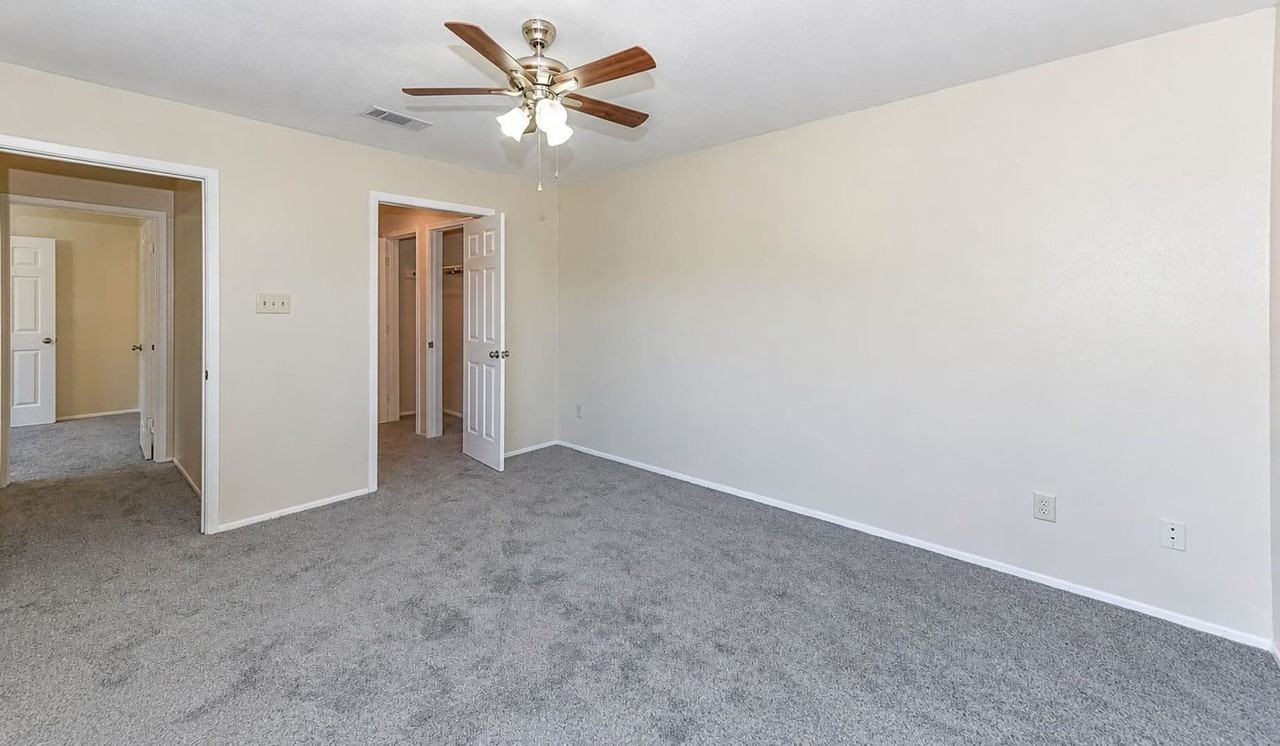 1224 Westway Cir - Photo 7 of 13