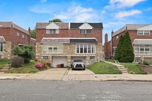 featured image of 2217 Hoffnagle St