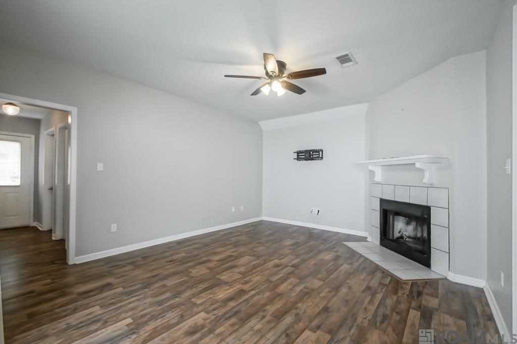 3437 Myrtle Grove Dr - Photo 4 of 21