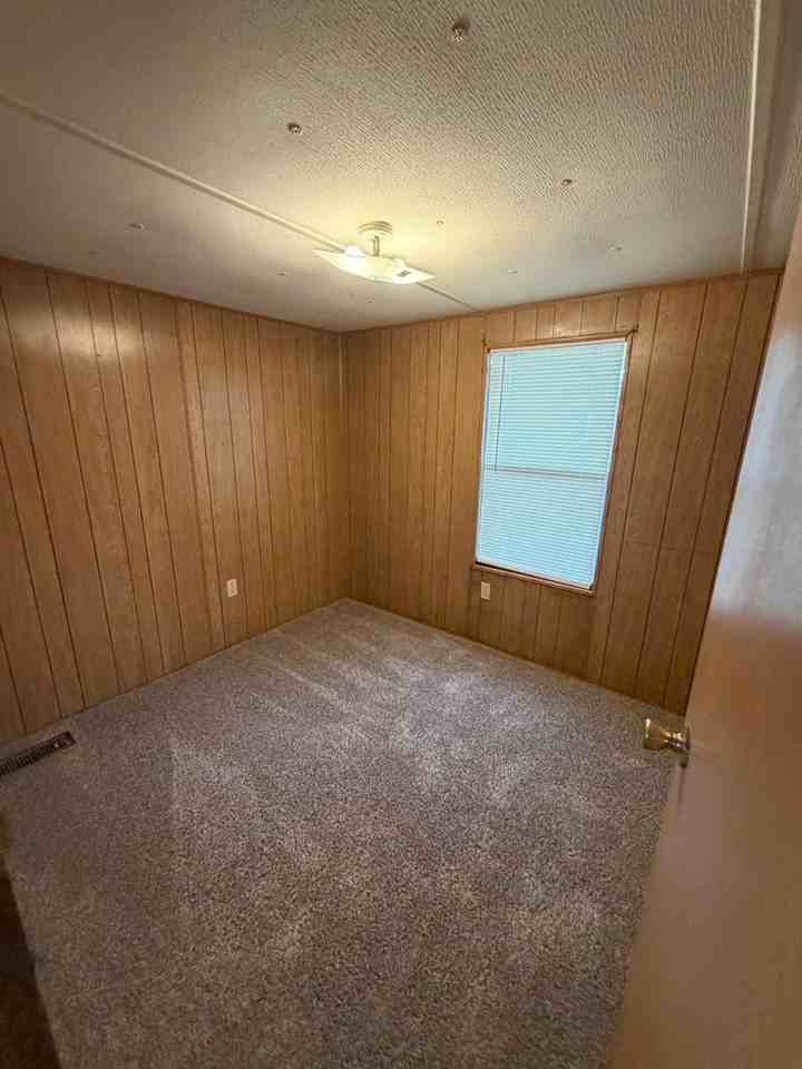 15 Blue Star Dr - Photo 3 of 12